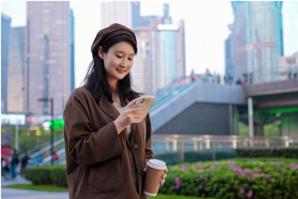 股票配资app下载 11.23 亿网民! 中国互联网普及率飙到 79.7%, 这波操作太秀了